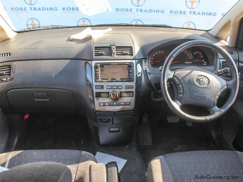 Toyota Ipsum in Botswana