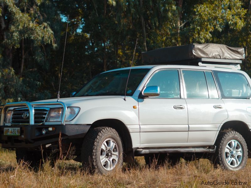 Toyota Land Cruiser 4.2 in Botswana