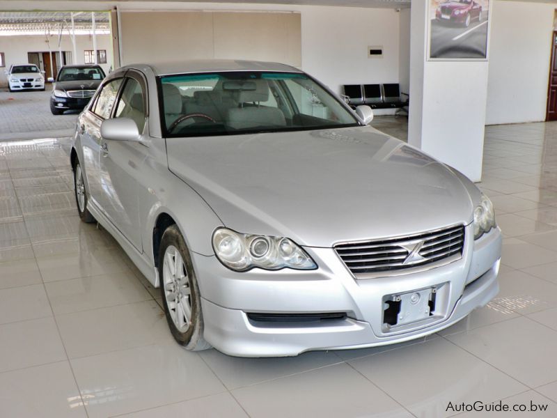 Toyota Mark X 250G in Botswana