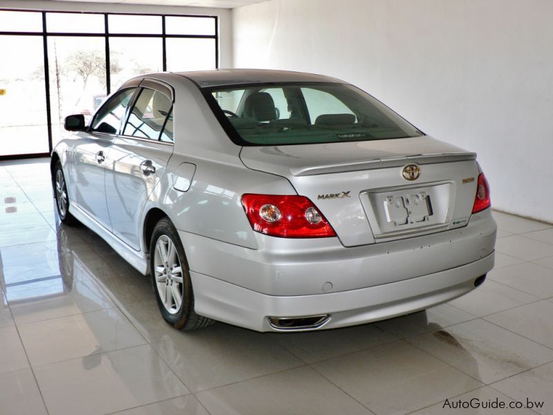 Toyota Mark X 250G in Botswana