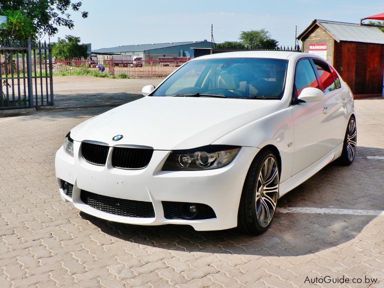 BMW 325i E90 in Botswana