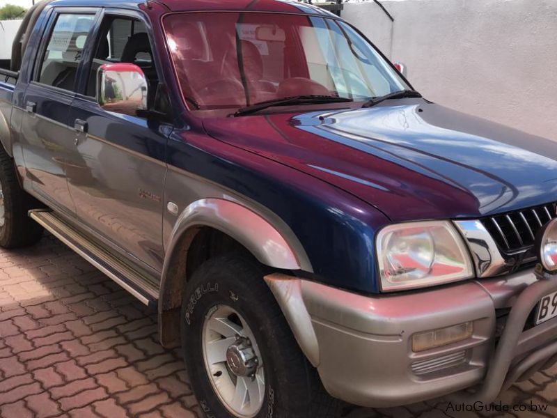 Mitsubishi Colt Rodeo V6 in Botswana