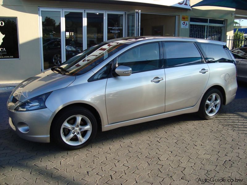 Mitsubishi Grandis in Botswana