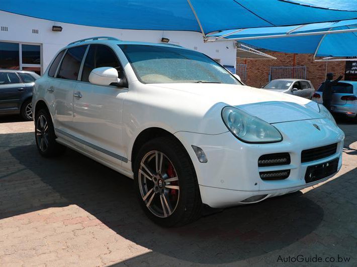 Used Porsche Cayenne V6 2005 Cayenne V6 for sale Gaborone Porsche