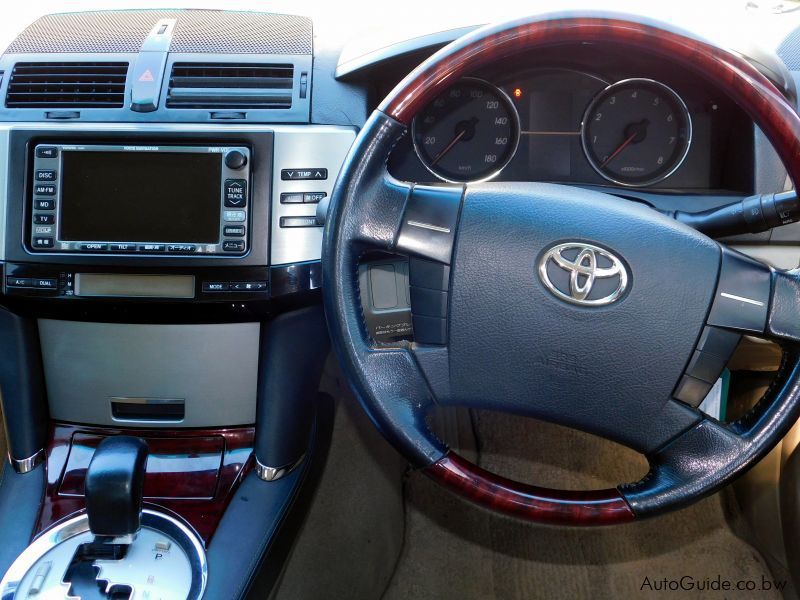 Toyota Mark X 250G in Botswana