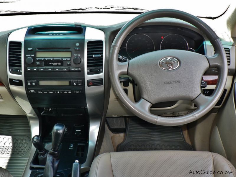 Toyota Prado VX in Botswana