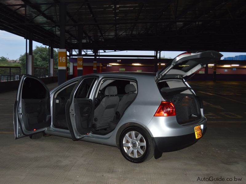 Volkswagen Golf 5 GT 2.0 fsi in Botswana