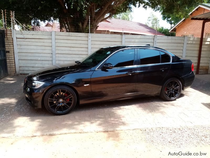 BMW E90 323i in Botswana