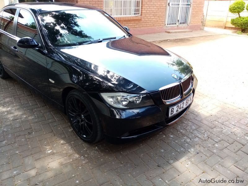 BMW E90 323i in Botswana