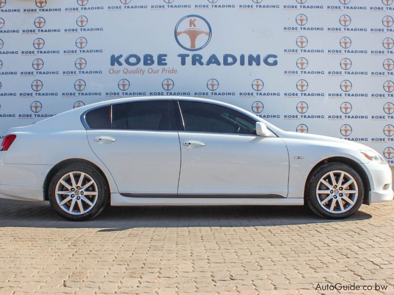 Lexus GS350 in Botswana