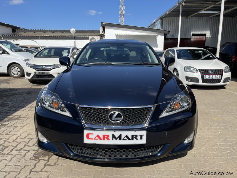 Lexus IS350 in Botswana