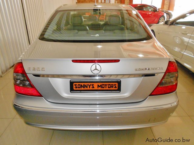 Mercedes-Benz E200 Kompressor in Botswana