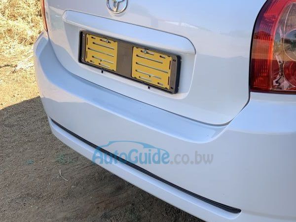 Toyota  RunX 1.5 in Botswana