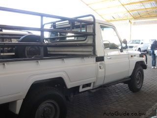Toyota Land Cruiser 4.2D Pick up in Botswana