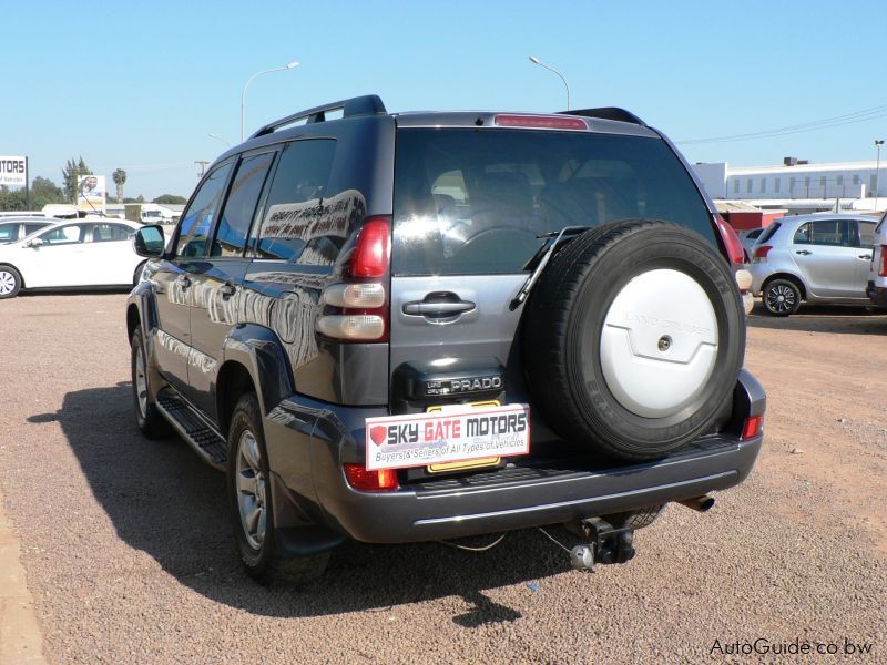 Toyota Prado VX in Botswana