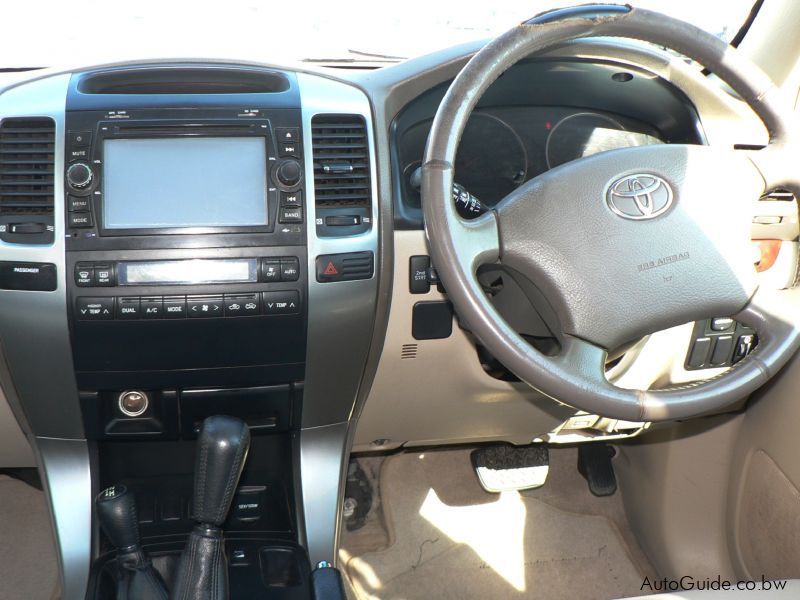 Toyota Prado VX in Botswana