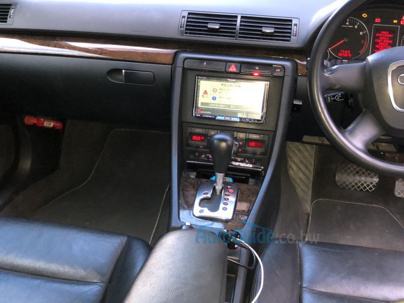 Audi A4 2.0 FSI in Botswana