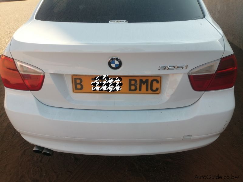 BMW 325i in Botswana