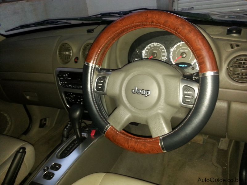 Jeep Cherokee 3.7L in Botswana