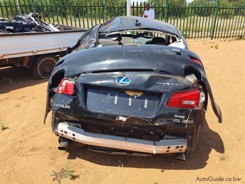 Lexus IS350 in Botswana