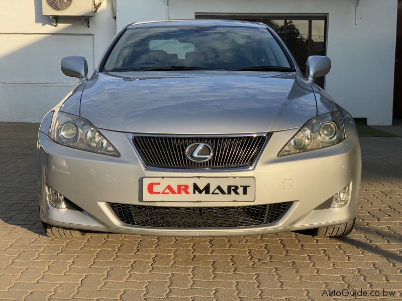 Lexus IS350 in Botswana