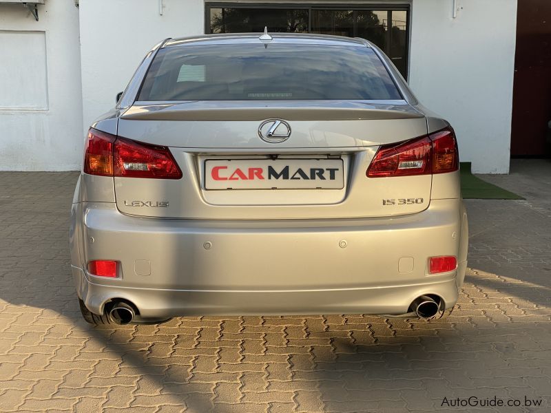 Lexus IS350 in Botswana