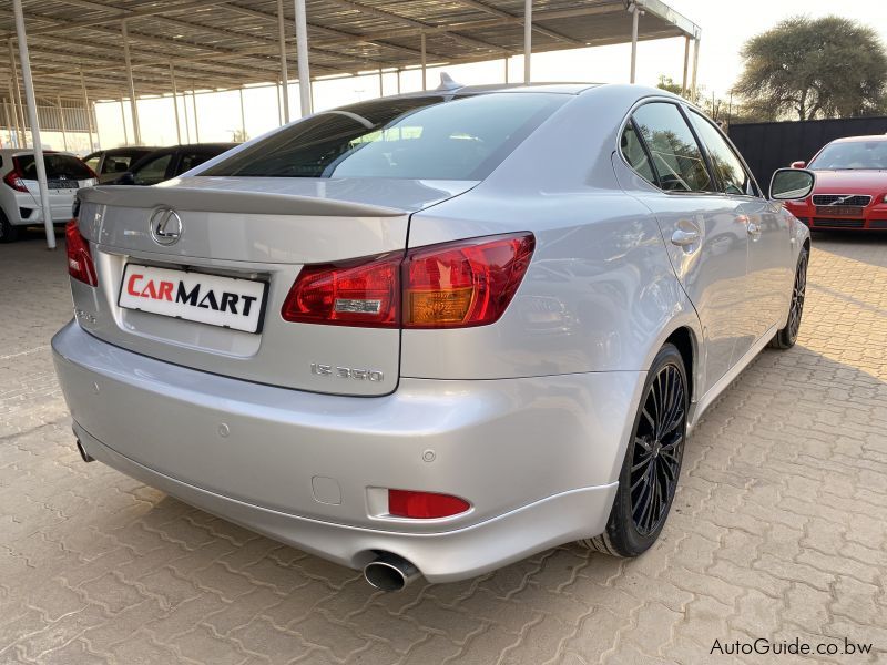Lexus IS350 in Botswana