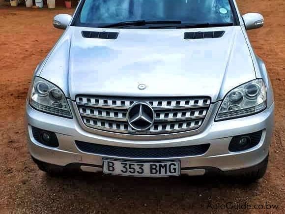 Mercedes-Benz ML 280 in Botswana