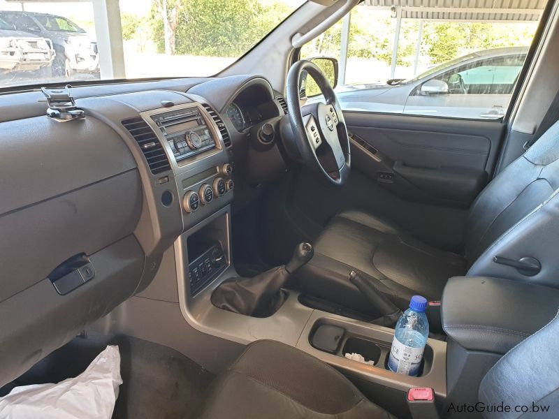 Nissan Pathfinder R51 2.5 DCi in Botswana