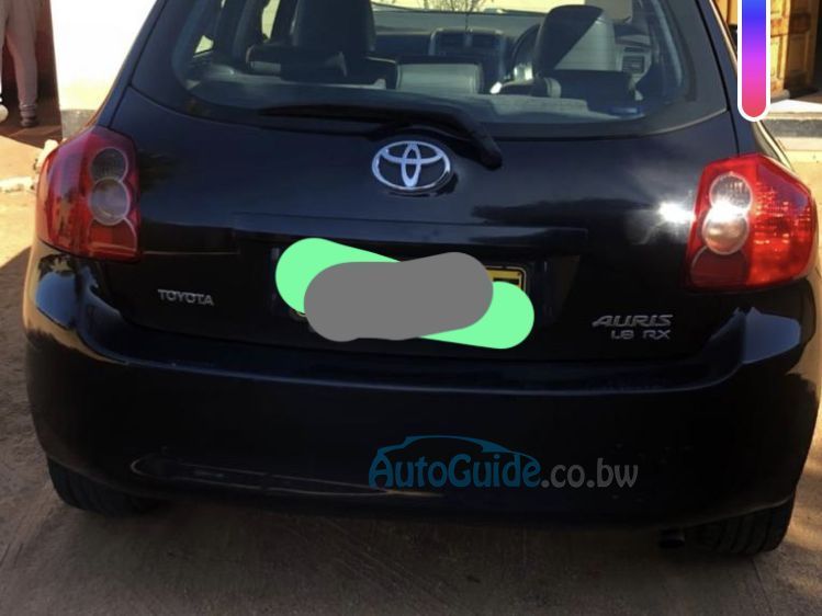 Toyota Auris 1.8RX in Botswana