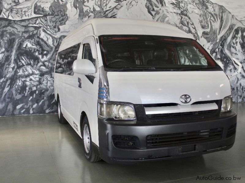 Toyota Hiace Commuter - 15 Seater in Botswana