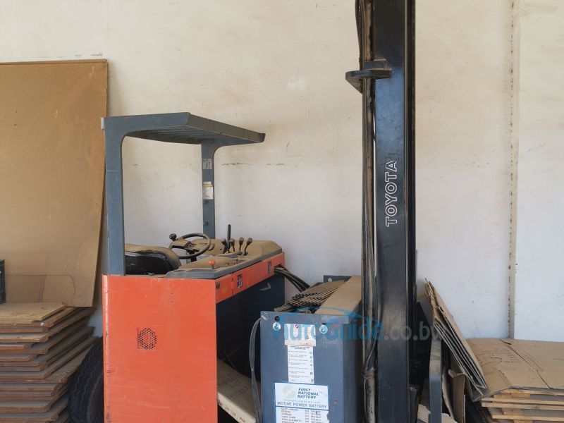 Toyota Indoor Electric Forklift in Botswana
