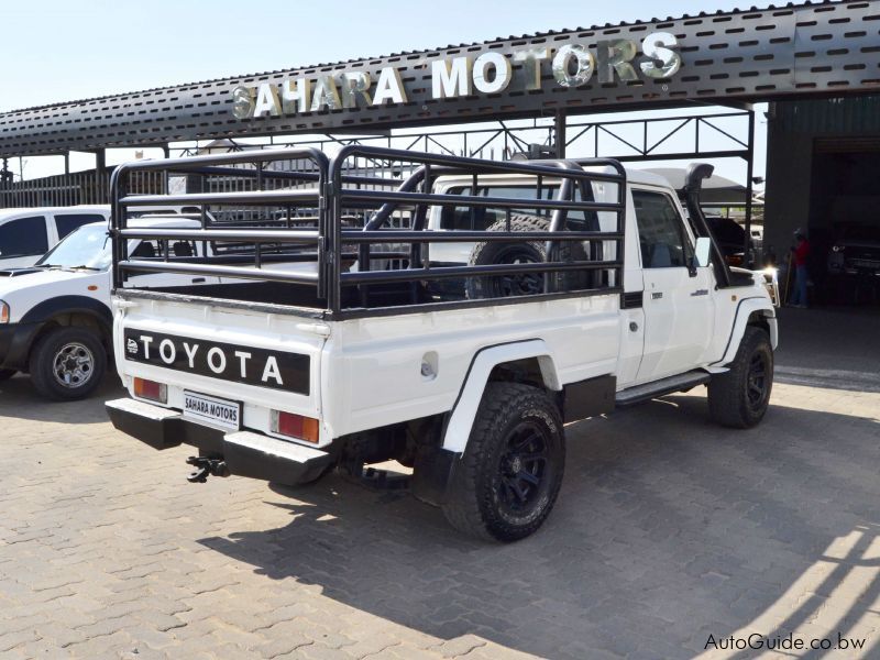 Toyota Land Cruiser  in Botswana