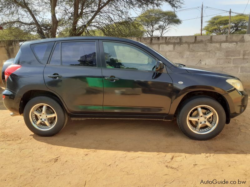 Toyota Rav 4 in Botswana