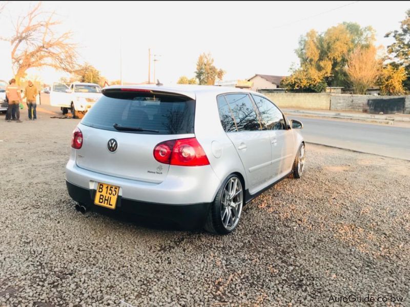 Volkswagen Golf 5 GTI in Botswana