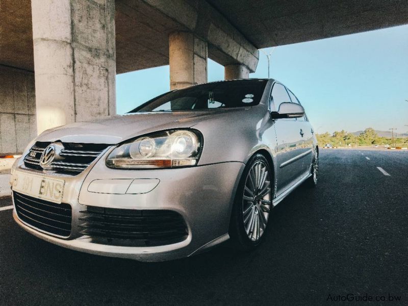 Volkswagen Golf MK5 R32 in Botswana