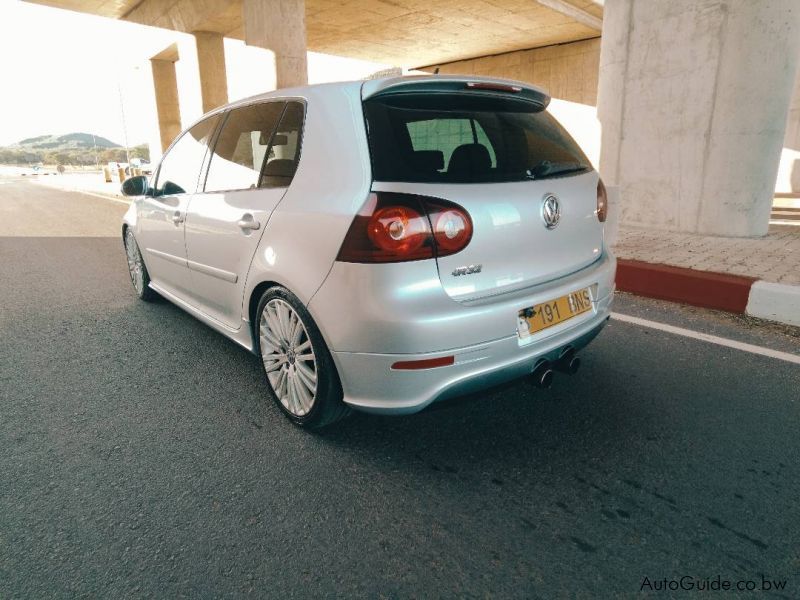 Volkswagen Golf MK5 R32 in Botswana