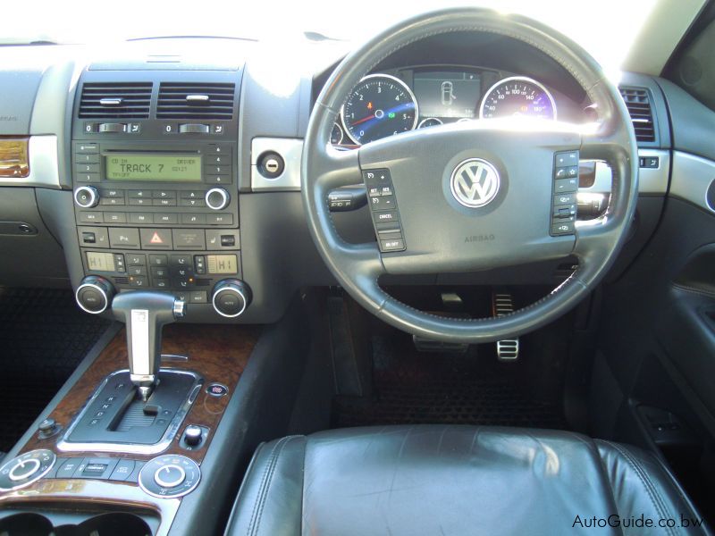 Volkswagen Touareg V10 in Botswana