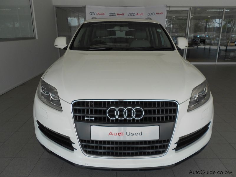 Audi Q7 in Botswana