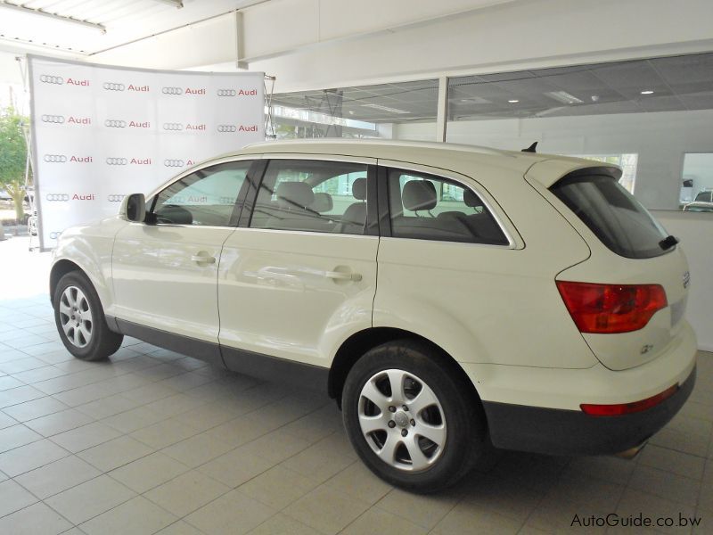 Audi Q7 in Botswana