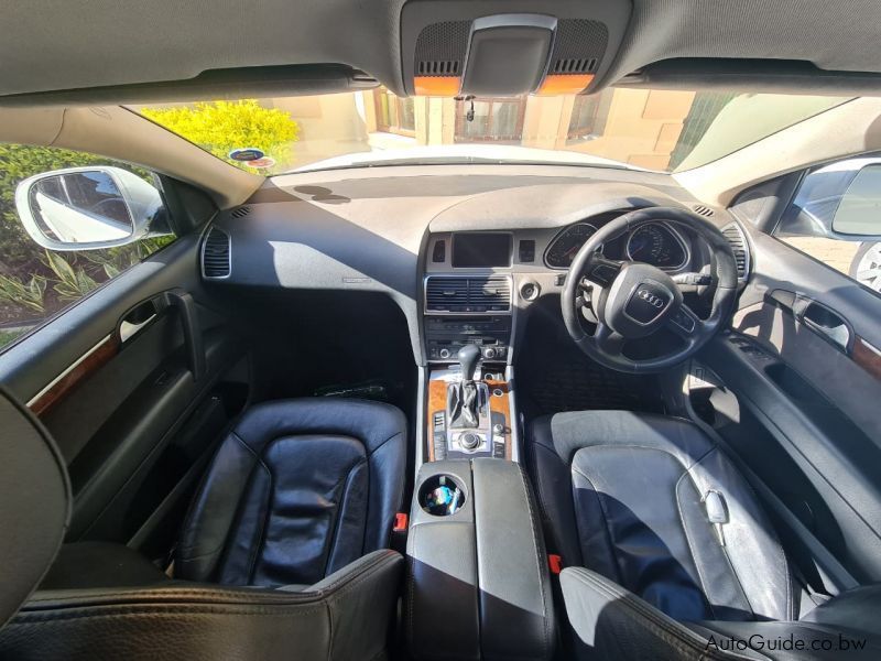 Audi Q7 in Botswana