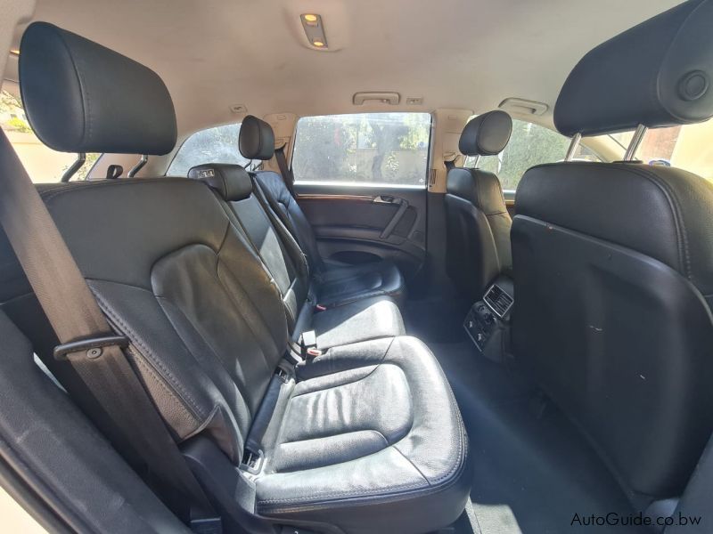 Audi Q7 in Botswana