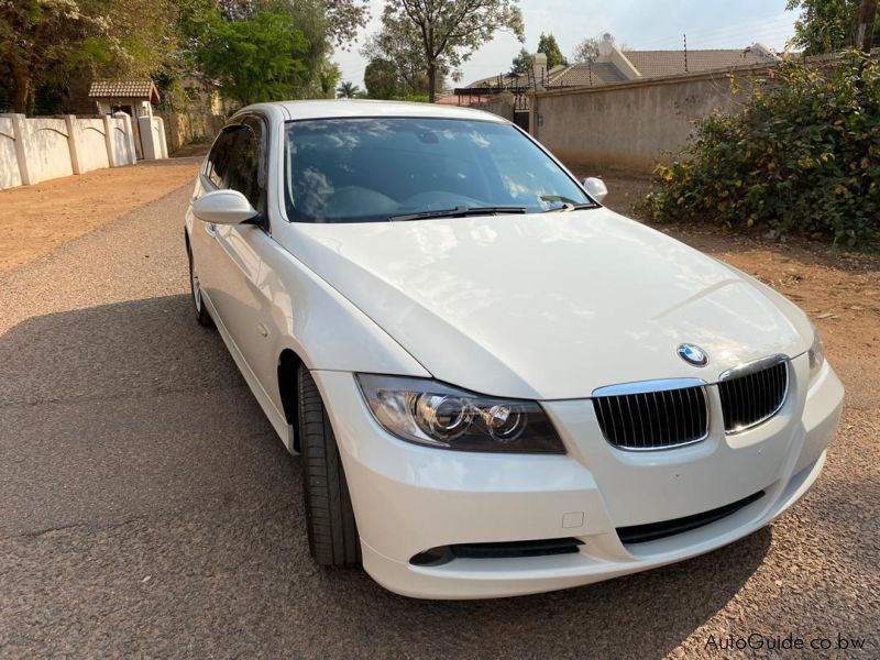 BMW 325i E90 in Botswana