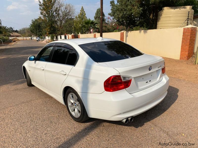 BMW 325i E90 in Botswana