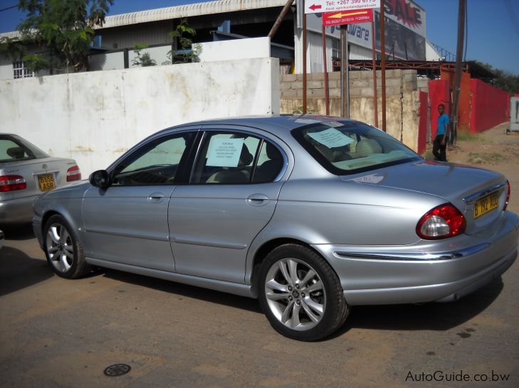 Jaguar X Type  in Botswana