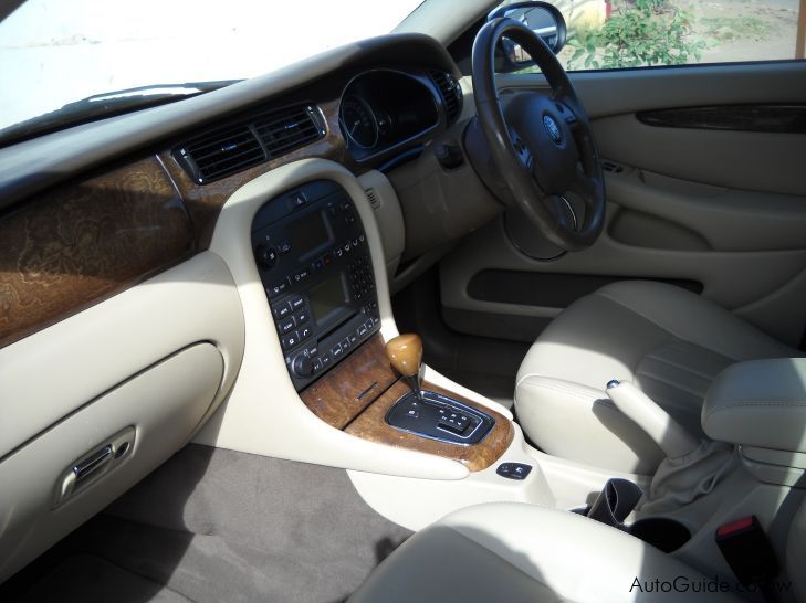 Jaguar X Type  in Botswana