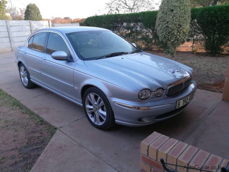 Jaguar X-type in Botswana