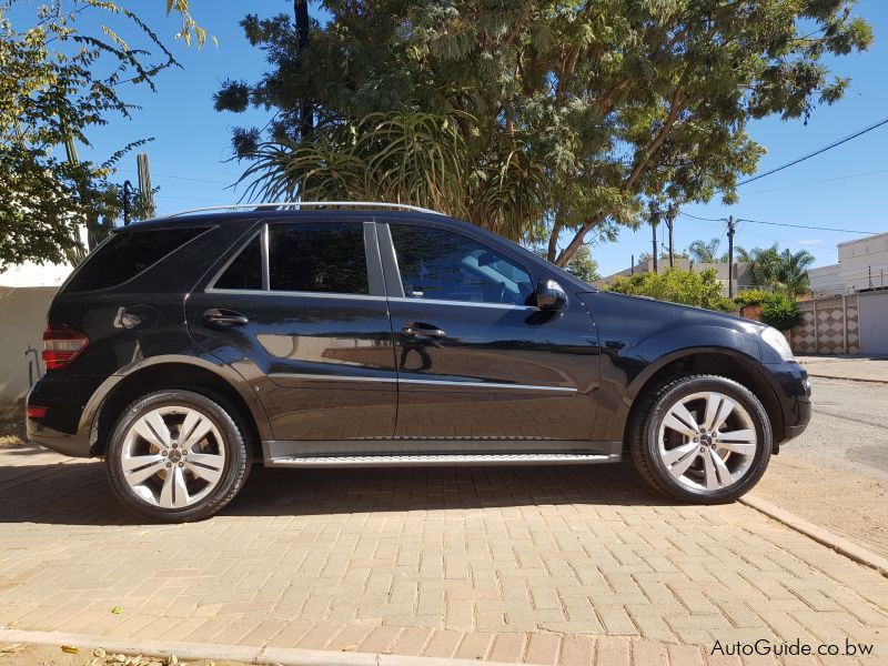 Mercedes-Benz ML 280CDI in Botswana