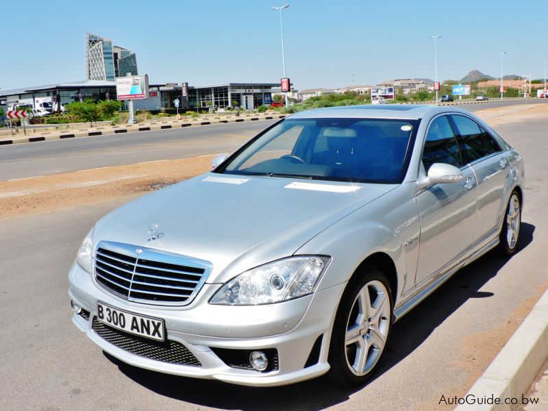 Mercedes-Benz S63 in Botswana