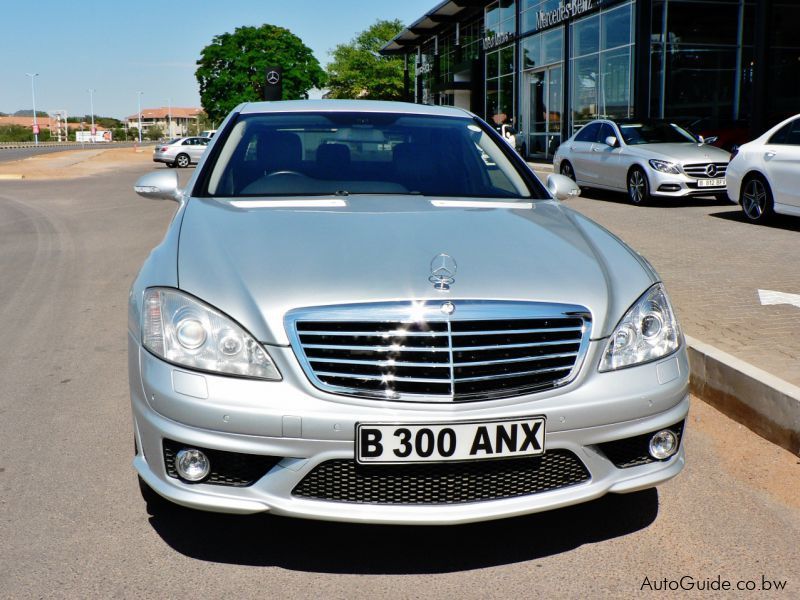 Mercedes-Benz S63 in Botswana